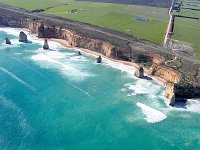 Main Apostle Group   Back to the Apostle group near the main viewing area, visitor centre and helipad.